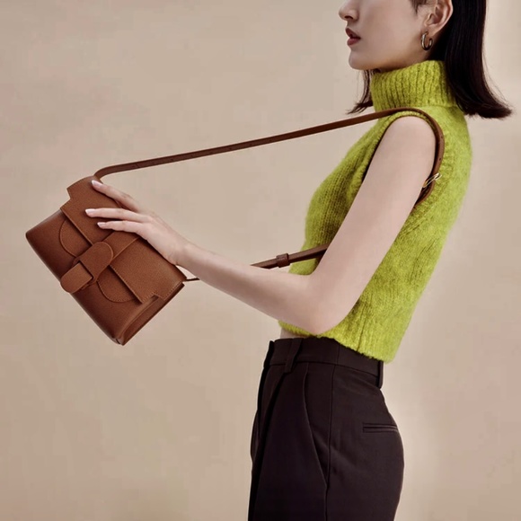 SENREVE Aria Crossbody Or Belt Bag In Pebbled Chestnut New With Tags - Picture 9 of 12